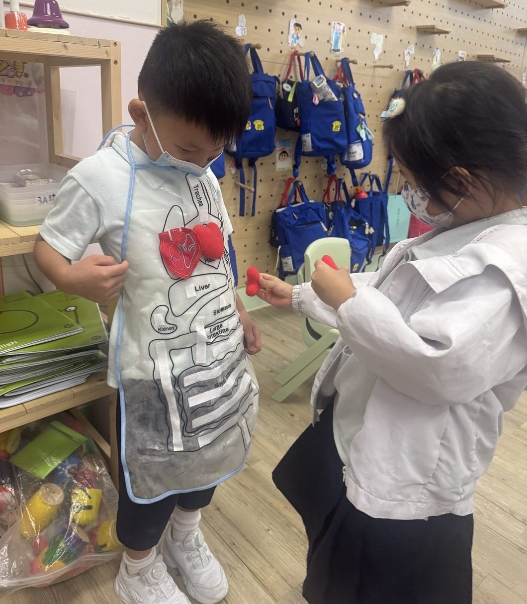 高班繪本教學 – 《大熊校長》